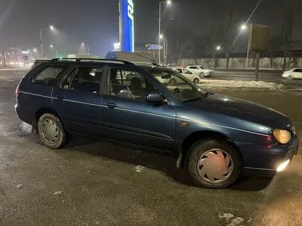 Nissan Primera 2001 года за 2 000 000 тг. в Алматы – фото 2