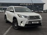 Toyota Highlander 2017 года за 16 000 000 тг. в Шымкент – фото 2
