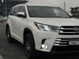 Toyota Highlander 2017 года за 16 000 000 тг. в Шымкент – фото 5