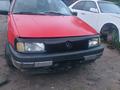 Volkswagen Passat 1988 годаүшін850 000 тг. в Семей – фото 4