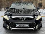 Toyota Camry 2017 года за 13 900 000 тг. в Караганда – фото 5