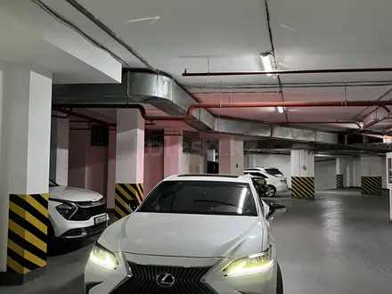 Lexus ES 250 2018 годаүшін21 000 000 тг. в Актау – фото 4