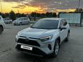 Toyota RAV4 2021 года за 15 150 000 тг. в Актобе – фото 11