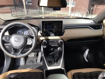 Toyota RAV4 2022 года за 17 799 999 тг. в Актобе – фото 14