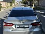 Toyota Camry 2018 годаүшін10 990 000 тг. в Шымкент – фото 5