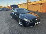 Chevrolet Cruze 2012 года за 3 100 000 тг. в Астана – фото 2