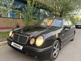 Mercedes-Benz E 230 1997 года за 1 850 000 тг. в Астана – фото 3