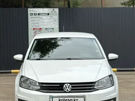 Volkswagen Polo 2018 года за 5 700 000 тг. в Уральск – фото 2