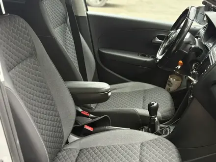 Volkswagen Polo 2018 года за 5 700 000 тг. в Уральск – фото 13