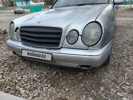 Mercedes-Benz E 230 1997 года за 1 800 000 тг. в Тараз – фото 16