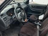 Honda CR-V 1999 годаүшін3 300 000 тг. в Астана – фото 4