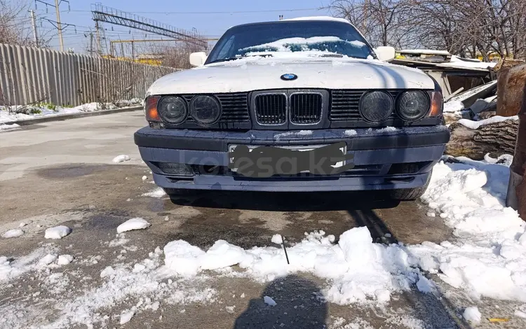 BMW 520 1991 года за 10 000 тг. в Шымкент
