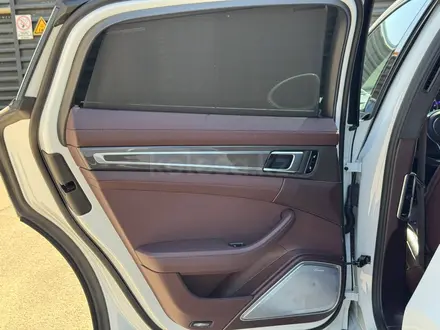 Porsche Panamera 2017 года за 55 000 000 тг. в Алматы – фото 29