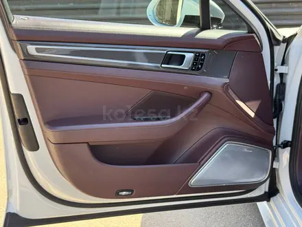 Porsche Panamera 2017 года за 55 000 000 тг. в Алматы – фото 19