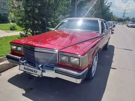 Cadillac Brougham 1989 года за 24 000 000 тг. в Алматы – фото 19