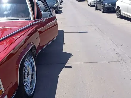 Cadillac Brougham 1989 года за 24 000 000 тг. в Алматы – фото 20