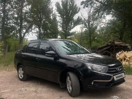 ВАЗ (Lada) Granta 2190 2019 года за 3 850 000 тг. в Караганда – фото 4
