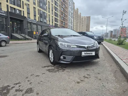 Toyota Corolla 2017 года за 8 600 000 тг. в Астана – фото 2