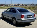 Volkswagen Passat 1998 года за 1 590 000 тг. в Уральск – фото 5