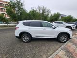 Hyundai Santa Fe 2019 годаүшін13 600 000 тг. в Атырау – фото 4