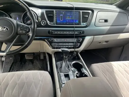Kia Carnival 2019 года за 13 000 000 тг. в Алматы – фото 13