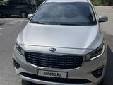 Kia Carnival 2019 года за 14 000 000 тг. в Алматы – фото 2