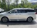 Kia Carnival 2019 года за 13 000 000 тг. в Алматы – фото 7