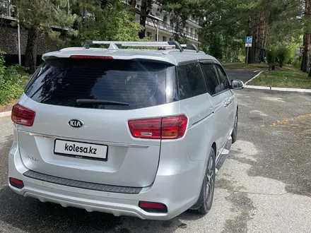 Kia Carnival 2019 года за 13 000 000 тг. в Алматы – фото 5