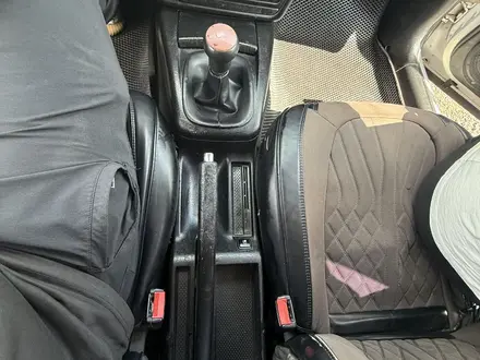 Volkswagen Passat 1997 года за 2 500 000 тг. в Караганда – фото 8