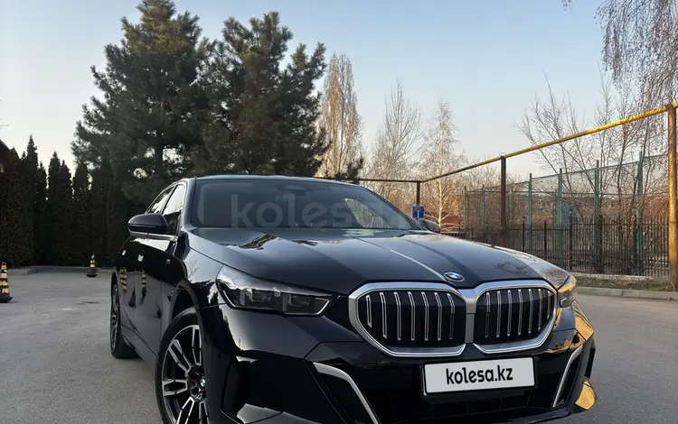 BMW 530 2024 годаүшін30 999 000 тг. в Алматы