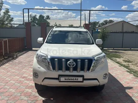 Toyota Land Cruiser Prado 2012 года за 16 100 000 тг. в Атырау