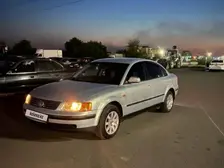 Volkswagen Passat, 1998