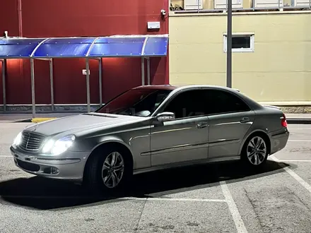 Mercedes-Benz E 320 2004 года за 5 700 000 тг. в Караганда – фото 5