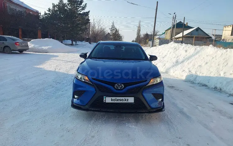 Toyota Camry 2019 годаfor11 800 000 тг. в Костанай