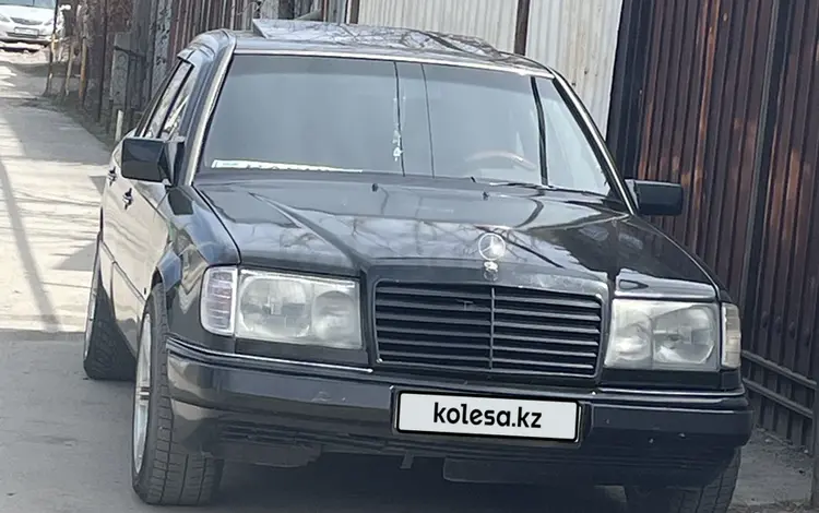 Mercedes-Benz E 230 1992 года за 1 400 000 тг. в Алматы