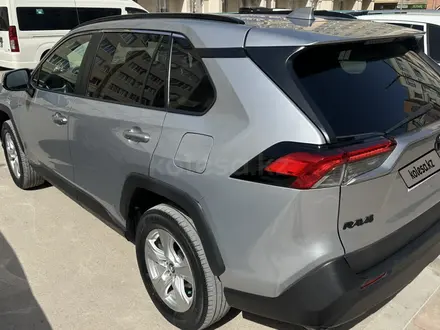 Toyota RAV4 2020 года за 10 500 000 тг. в Актау – фото 4