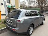 Mitsubishi Outlander 2013 года за 7 100 000 тг. в Алматы – фото 3