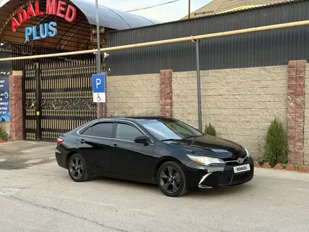 Toyota Camry 2017 года за 10 000 000 тг. в Алматы – фото 3