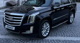 Cadillac Escalade 2020 года за 35 000 000 тг. в Алматы