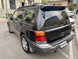 Subaru Forester 1998 годаfor3 000 000 тг. в Алматы – фото 4