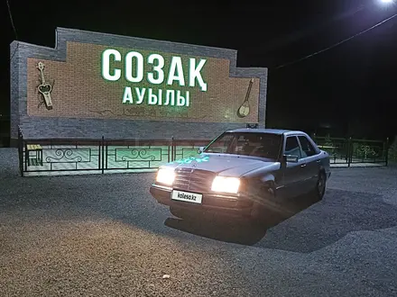 Mercedes-Benz E 260 1991 года за 2 200 000 тг. в Шымкент – фото 3