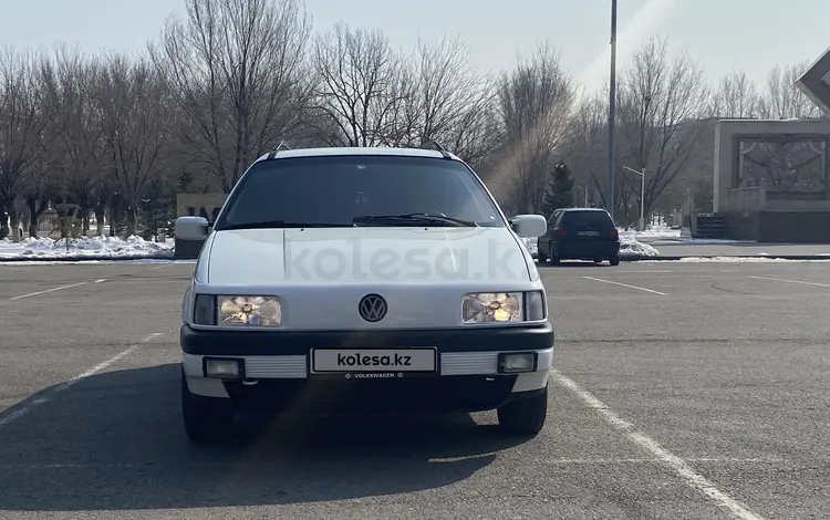 Volkswagen Passat 1992 года за 2 100 000 тг. в Тараз