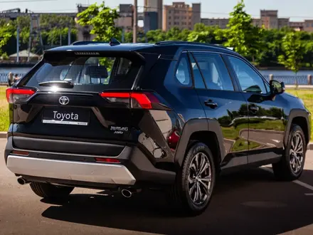 Toyota RAV4 2024 года за 12 900 000 тг. в Алматы – фото 6