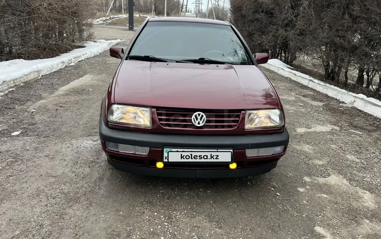 Volkswagen Vento 1992 годаүшін1 470 000 тг. в Алматы