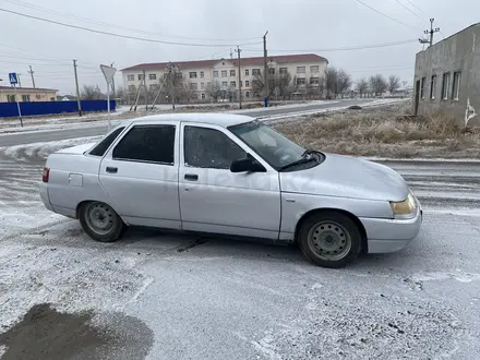 ВАЗ (Lada) 2110 2005 года за 400 000 тг. в Атырау – фото 2