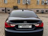 Hyundai Sonata 2011 годаүшін5 500 000 тг. в Актобе – фото 4
