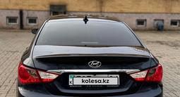 Hyundai Sonata 2011 годаүшін5 500 000 тг. в Актобе – фото 4