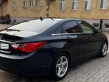 Hyundai Sonata 2011 годаүшін5 500 000 тг. в Актобе – фото 5