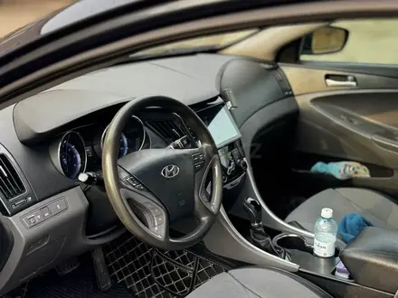 Hyundai Sonata 2011 года за 5 500 000 тг. в Актобе – фото 8