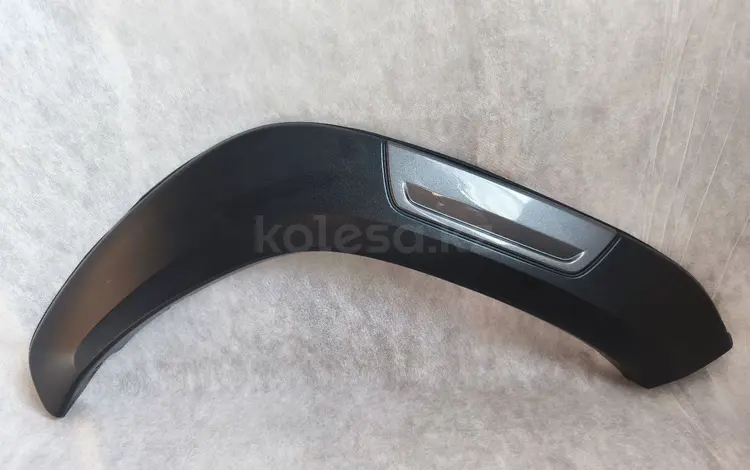 Накладка Крыла Toyota Hilux (15-24), Молдинг Переднего Крыла Тойота Хайлюкс за 40 000 тг. в Алматы